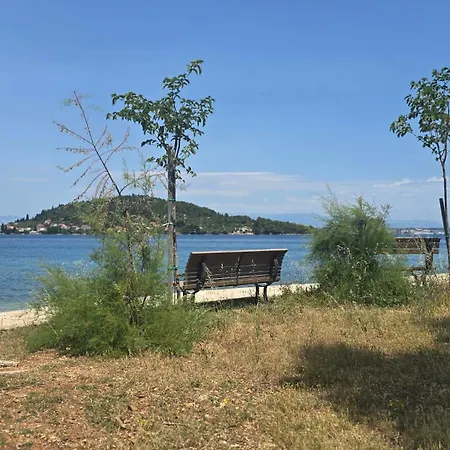 Appartement Studio Apartments Kali Kali