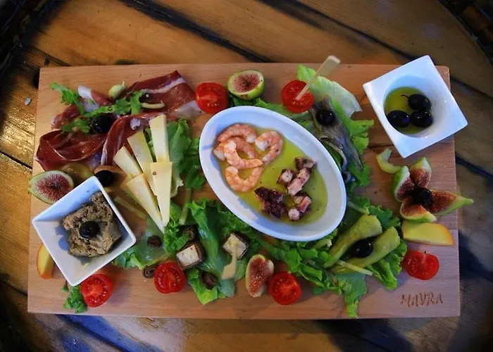 Studio Apartments Kali Kali