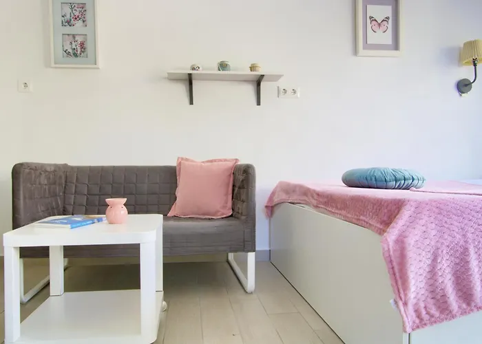 Studio Apartments Kali * Kali