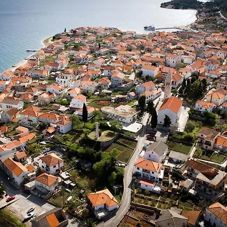 Studio Apartments Kali Daire