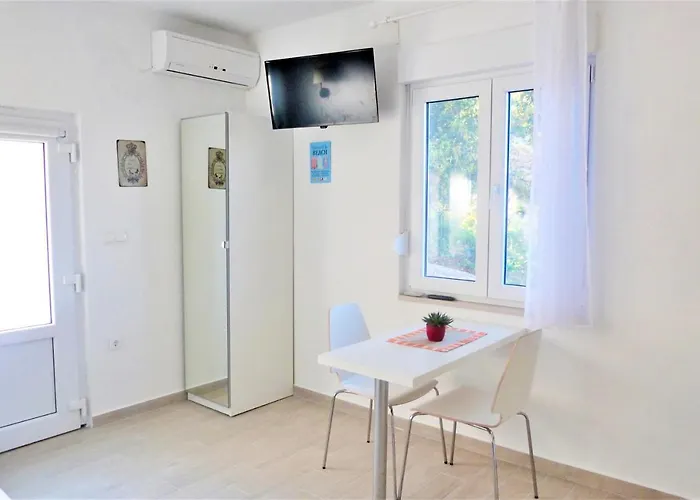 Studio Apartments Kali Appartement Kali