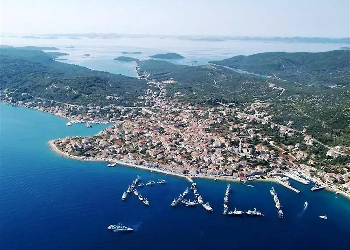 Studio Apartments Kali Апартаменты Кали